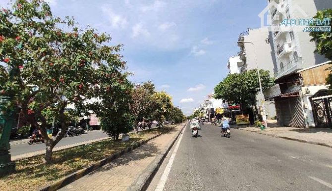 Bán nhà 2 mt hẻm kinh doanh Lê Thúc Hoạch 4.2x8 kết cấu 1 lầu 3.99 tỷ - 1