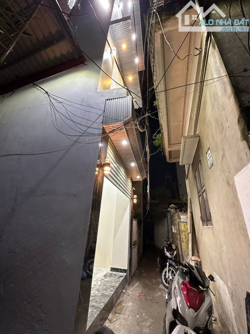 🦋 Chỉ 1,920 ty Bán nhà 3 tầng tại ngõ 9 dư hàng ,lê chân ,hp  Lô góc xây mới độc lập - 1
