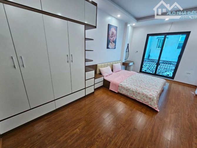 Hiếm! Bán Nhà Giáp Ngoại Giao Đoàn Xuân La-Tây Hồ-Lô Góc-1 Nhà Ra Phố-38M2-5 Tầng-7.65 Tỷ - 1