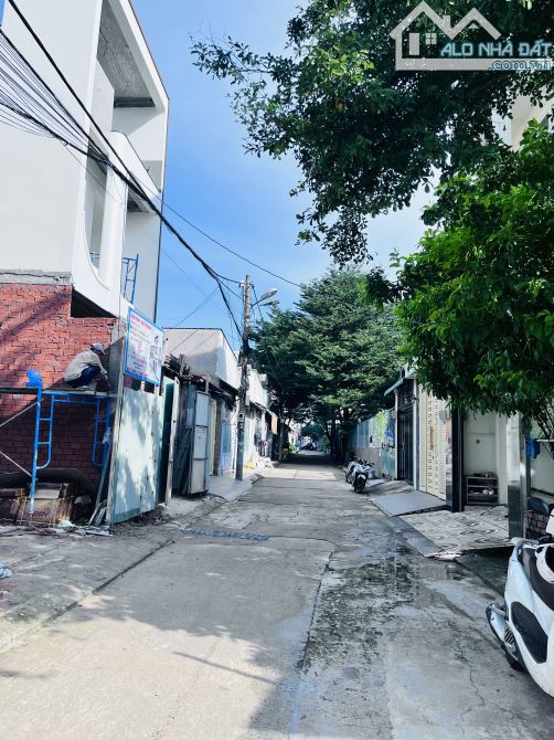 NGỘP BẠNK 4 TỶ,BÁN GẤP ĐẤT VÀNG NGAY TRUNG TÂM THỦ ĐỨC,120m2 giảm mạnh còn 8,8 TỶ - 1