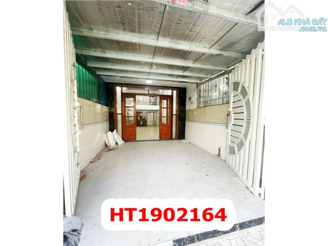 Nhà MT Nội Bộ Khu Tên Lửa - 4 x 18M - 9,3 Tỷ - Gần Aeon Mall - 1