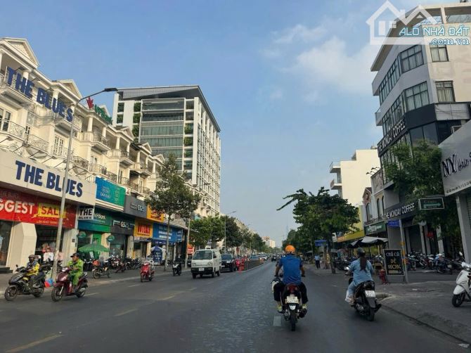 Bán nhà mặt tiền Phan Văn Trị, p10 Gò Vấp, DT: 4.2x17m, 4 tầng, Giá 16.5 tỷ còn thương lượ - 1