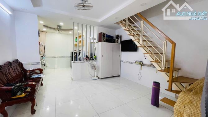 NHÀ NỞ HẬU TÀI LỘC 42M2 XE HƠI NGỦ NHÀ Nguyễn Kiệm,GV Chỉ 6tỷ350 - 1