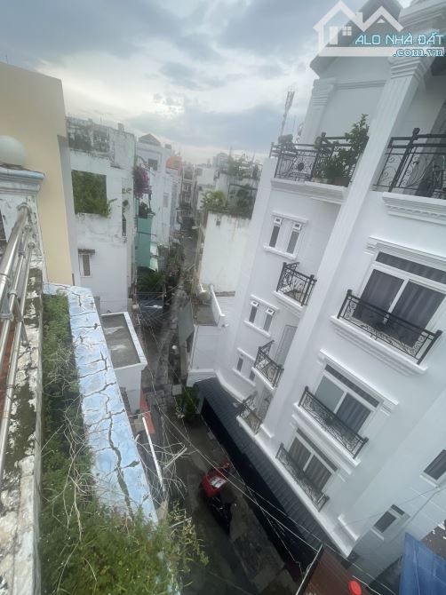 Bán nhà 5 tầng, 150m2 ngang lớn 8.5m nở hậu 13m, 10 phòng ngủ, gần mặt tiền CMT8 Q10. - 1
