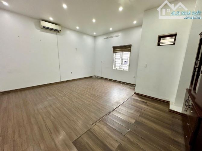 CHO THUÊ NHÀ NGUYÊN CĂN MẶT TIỀN ĐẸP –  KHU VỰC LÊ THÁNH TÔNG - Ngô Quyền - Hải Phòng - 1