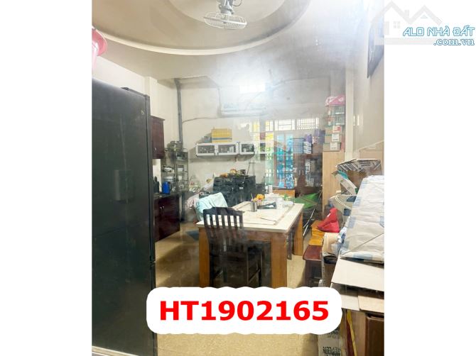 Nhà MT Nội Bộ Tên Lửa - 4 x 15M - 8,6 Tỷ - Sát CV Phú Lâm - 1