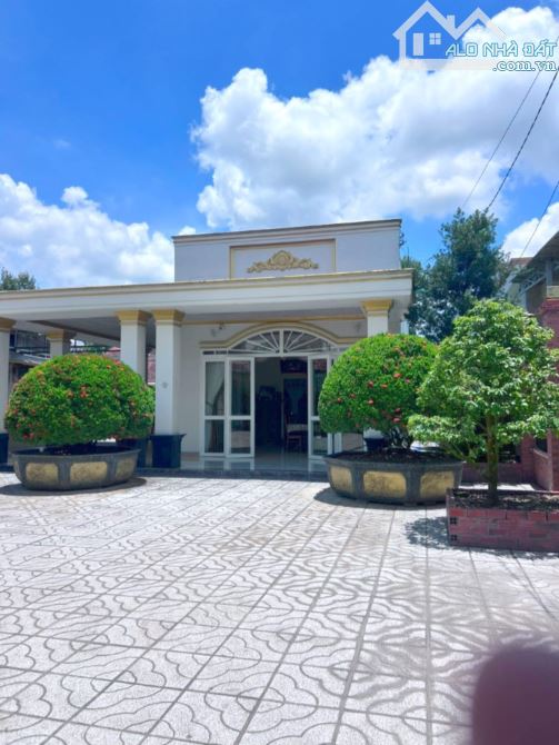 Cần bán nhà nghĩ dưỡng đường Nguyễn Lương Bằng, Hoà Thành Tây Ninh - 1