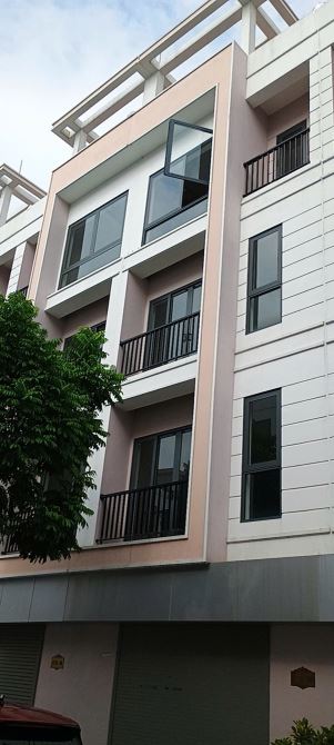 BÁN GẤP 75m nhà 5 tầng Phố Nối Hưng Yên Mp Vỉa hè to hơn 5 tỷ - 1