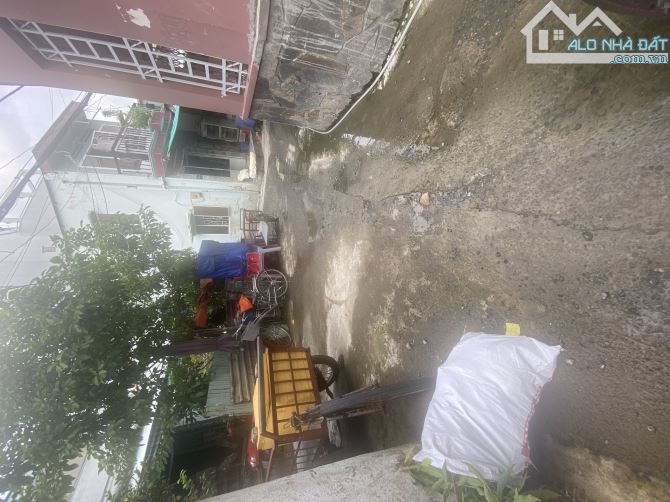 NHÀ HỒ VĂN TƯ - TRƯỜNG THỌ- THỦ ĐỨC. 3 LẦU- 4PN - 110M2- $ 5.4TỶ TL.   + VỊ TRÍ nhà có 2 l - 1