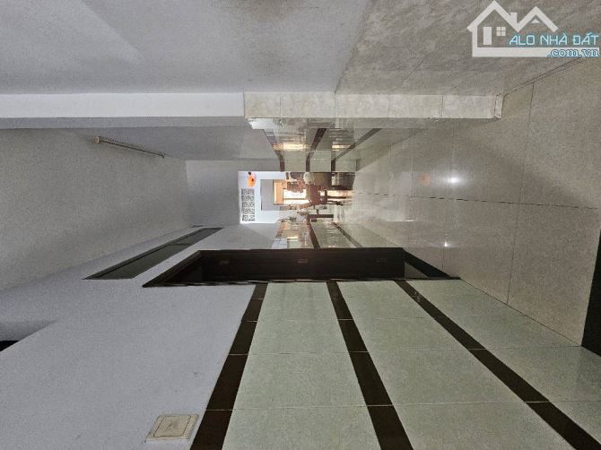 Gấp BÁN NHÀ BÌNH TÂN gần Tân Phú, 3 tầng,2MT, DT 4x28m, chỉ nhỉnh 8 tỷ - 1