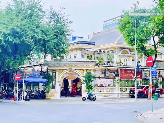 BÁN NHÀ GÓC 2 MẶT TIỀN – VỊ TRÍ KIM CƯƠNG – TRUNG TÂM QUẬN 3  DT:25x25 KC: 3 Tầng - 1