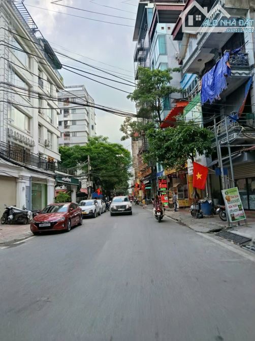 Bán nhà lô góc Mỹ Đình 45m², 4 tầng, full nội thất chỉ nhỉnh 8 tỷ - 1