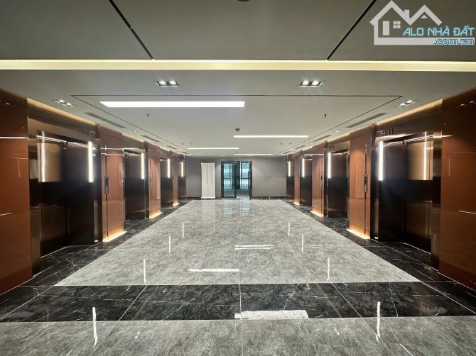 BÁN VP mới 100% 25Tầng Siêu VIP tại ngay ngã tư Bạch Mai và Minh Khai- Giá Siêu rẻ ở HN - 1