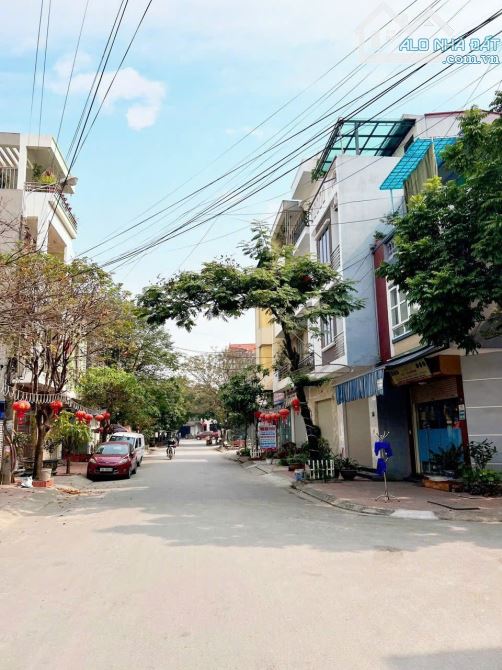 SIÊU PHẨM LÔ GÓC TĐC HỒ ĐÁ 76,5M2– HƯỚNG DB CỰC HIẾM TẠI SỞ DẦU – HỒNG BÀNG – HẢI PHÒNG - 1