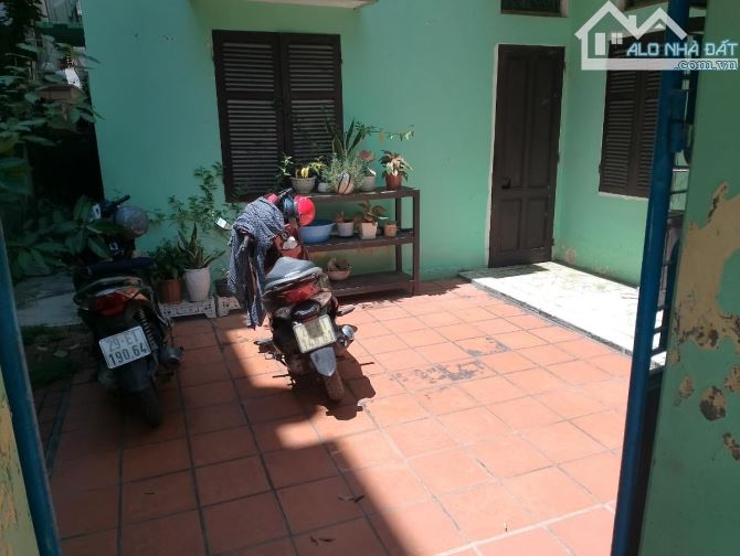 Cực đẹp lô góc TT Cầu Giấy, oto tránh oto vào nhà, xây CCMN dòng tiền cao🌹108m2 - MT11m - 1