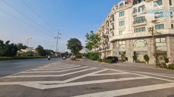 BÁN NHÀ KIẾN HƯNG LUXURY,  MẶT ĐƯỜNG CIENCO 5, DIỆN TÍCH 130M , 7 TẦNG, GIÁ  38 TỶ. - 1