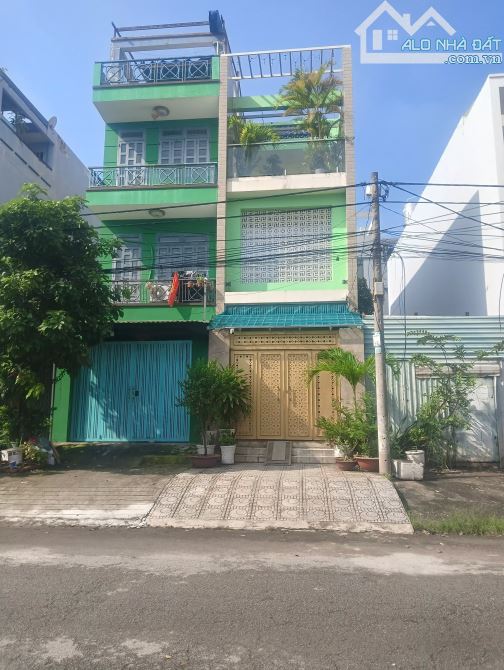 Bán nhà mặt tiền 88m2, 4 tầng, ngang 4m, ngay quận 8, chỉ 7,5 tỷ. - 1