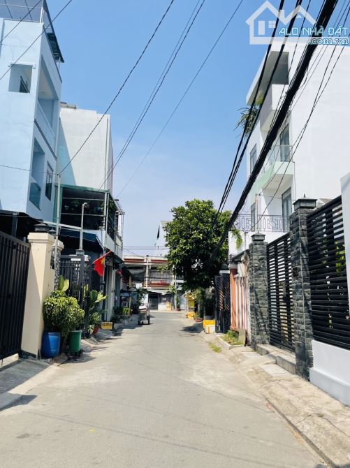 Bán gấp lô đất hẻm 5m, khu đồng bộ văn minh, đường số 12 Trường Thọ, gần xa lộ hà nội - 1