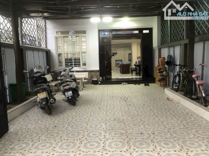 Bán gấp nhà 2 tầng góc 2 mặt tiền, ngang 6.3m, vuông vức, hoàn công chuẩn, tăng nhơn phú a - 1