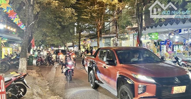 Siêu hiếm - Bán đất mặt tiền Châu Thị Vĩnh Tế, DT 392m2 ngang 20m, phố ăn uống sầm uất - 1