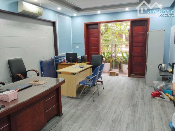 MỜI THUÊ NHÀ LIỀN KỀ LÀNG VKCA MỘ LAO - 1