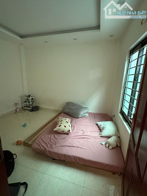 Cho thuê nhà ở Vân Canh, 40m2, 4 tầng, 4 ngủ, full dh,nl, giường, tủ, giá 10tr/th - 1