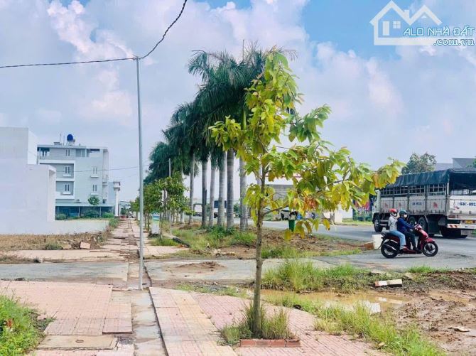 Bán Nhanh Lô Đất 100m2 _ 1ty230  Ngay Trung Tâm Gần TTHC Thủ Thừa _ Long An - 1