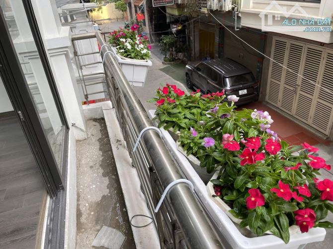 Cực đẹp 8T thang máy phố Phạm Tuấn Tài - DT 60tr/th🌹52m2 - MT5m,Phân lô oto tránh vỉa hè - 1