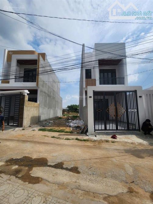 CHỦ NGỘP CẮT LỖ LÔ 126m2 GIÁ 2 TỶ 3, GẦN VINCOM LONG THÀNH - 1