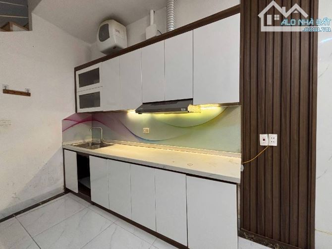 TRUNG TÂM BA ĐÌNH  - NGÕ NÔNG - GẦN PHỐ - GẦN HỒ- 50m BÃI GỬI XE- NGỌC KHÁNH - 1
