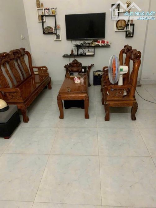 nhà c4 mới - 80m2 - 2pn - shr - hẻm xe hơi - 6.5 tỷ - dương đình hội - 1