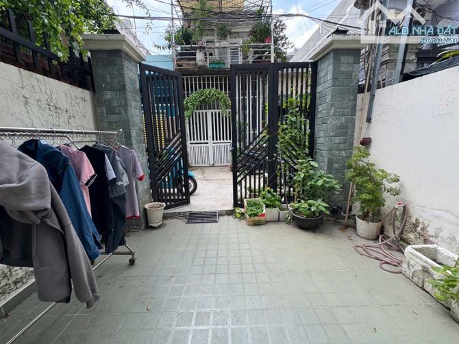 🔥Nhà 1 trệt, 1 lầu,hẻm 6m đường Hà Huy Giáp phường THẠNH LỘC 22 Q12.DT 71m2 💵 5,1tỷ. - 1