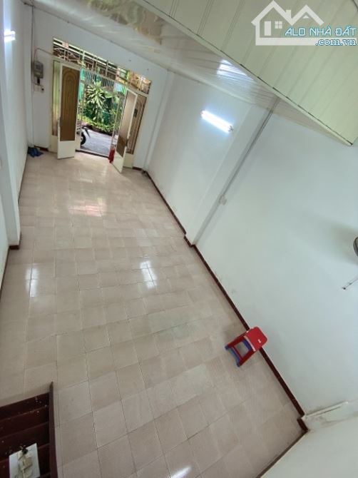 CHỈ 8.x TỶ - Q.5 - OTO TỚI CỬA - SÁT NGUYỄN BIỂU - 45m2 - SỔ VUÔNG VỨC - 1