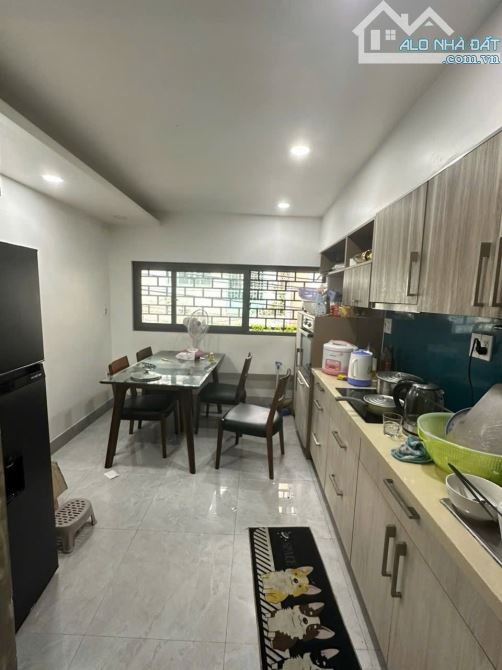 Chỉ 7.3 Tỷ - Phú Nhuận - Hẻm 6m kinh doanh - 5 tầng - MBKD - 3PN - Tặng nội thất. - 1