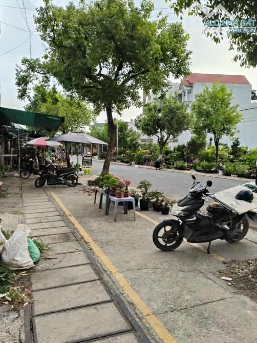SONG HÀNH QUỐC LỘ 22 - CÁCH MT 50M - HƠN 2000M2 CÓ 217M2 THỔ CƯ - ĐÃ CÓ GPXD VFA BẢN VẼ TH - 1