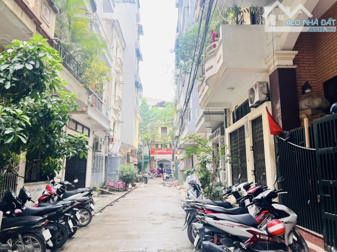 NHÀ PHÂN LÔ NGHĨA ĐÔ -  CẦU GIẤY 40M2 MT 4.7M VỈA HÈ OTO TRÁNH 5 TẦNG 2 THOÁNG, GIÁ 15 TỶ - 1