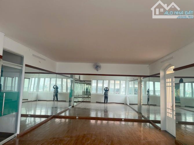 Nhà XVNT 10x20Trệt.3L.7P siêu rộng.Tốt khối VP.Spa.Pkhám - 1