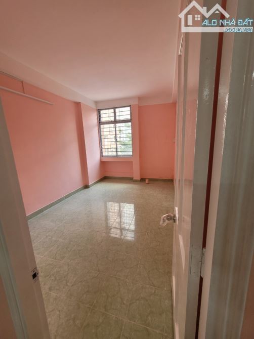 Cần cho thuê chung cư Bàu Cát 2 Thang bộ tầng thấp , diện tích 54m 2PN giá 7,5 triệu - 1