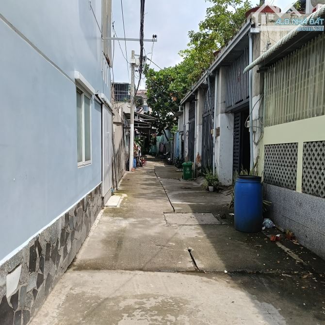 Chủ bán kín giảm 1 tỷ. Thạnh Lộc 15, Q12. Hẻm xe hơi. Nhà hiện đang có dòng tiền - 1