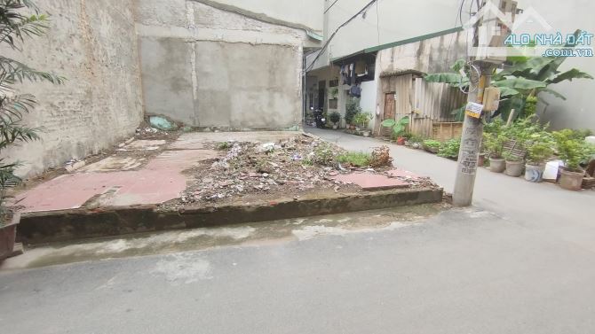 NGÔ QUYỀN HÀ ĐÔNG - LÔ GÓC - PHÂN LÔ - Ô TÔ - 50M2 - MT 8M. - 1