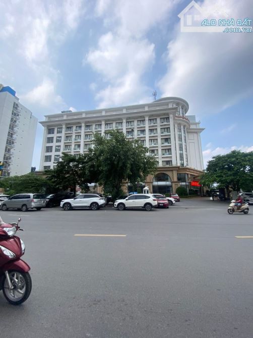 BÁN NHÀ MẶT PHỐ THỤY KHUÊ – DT 88m² | MT 8m | GIÁ 69.5 TỶ