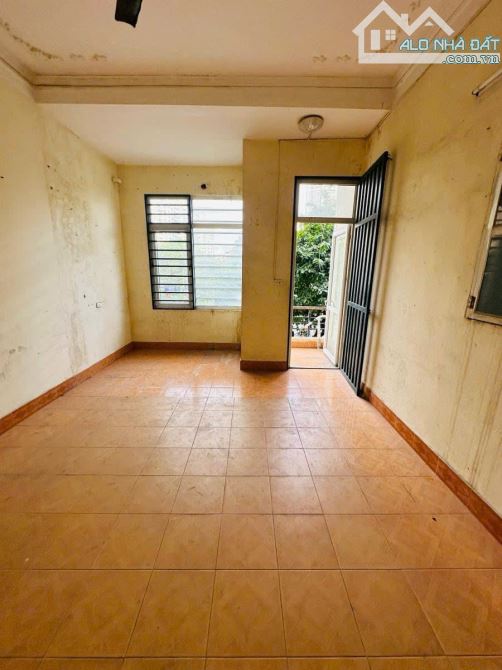 MẶT PHỐ NGUYỄN PHONG SẮC CẦU GIẤY 65M² 4 TẦNG VỈA HÈ RỘNG KINH DOANH ĐỈNH GIÁ 36 TỶ - 1