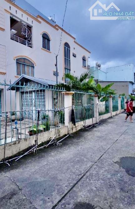 Cần bán Đất+Nhà cấp 4-Giá tốt và cho nhà đầu tư-Hồ Học Lãm-Bình Tân-Tp HCM - 1