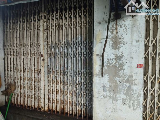 Cho thuê nguyên căn nhà mặt tiền đường Huỳnh Văn Nghệ ngang 10 x 20 giá 7 triệu/tháng - 1