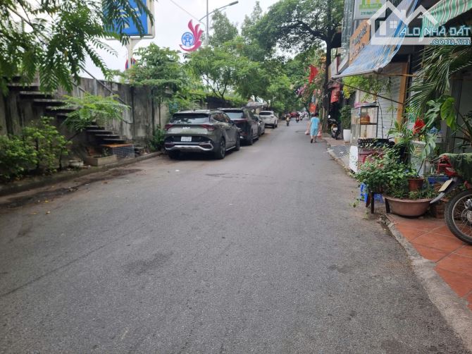 Cần bán nhà mặt đường Nghi Tàm-Phường Quảng An-Tây Hồ-Hà Nội 69m2x2T,MT 5.2m, lô góc - 1