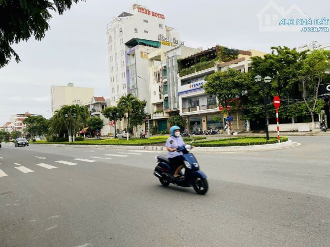 Bán 336m đất (14x34) MT đường Hồ Xuân Hương xây căn hộ KS tốt Tuyến thông thẳng bãi tắm - 1