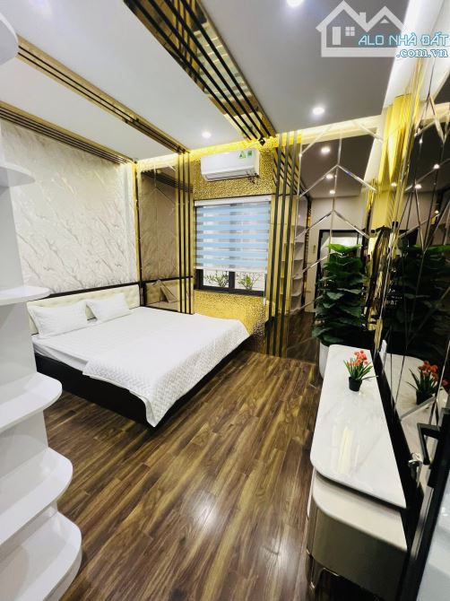 🚗 BÁN NHÀ PHÂN LÔ NGUYỄN CHÍ THANH – 45m² × 5T – 18.6 TỶ 🚗 - 1