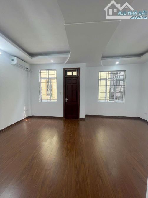 Bán nhà Hoàng Công Chất, 38m-6tầng, Nhà đẹp, Dân xây, 4 chỗ đỗ cửa, dân trí cao, 8.8 tỷ - 1