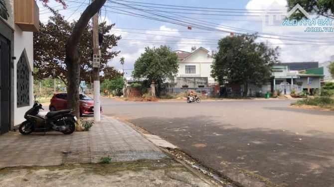 BÁN ĐẤT MẶT TIỀN LÊ VĂN NHIỄU. DT: 5x23M. GIÁ: 7,2 TỶ - 1