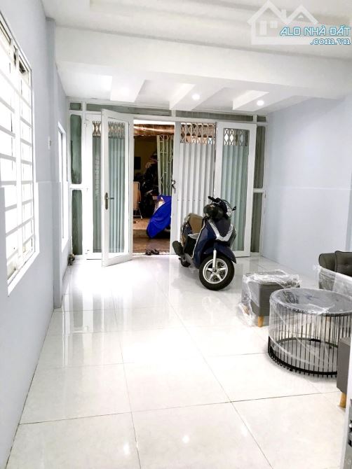 TRUNG TÂM Q10 XE HƠI TỚI NHÀ - 44M2 - CHỈ 100M RA MẶT TIỀN CMT8 CHỈ 7.2 TỶ TL - 1